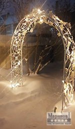 Металлическая декоративная арка с листьями и контурной подсветкой М-19