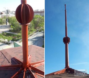 Металлический шпиль с шарообразной декоративной вставкой и опорными распорками О-37